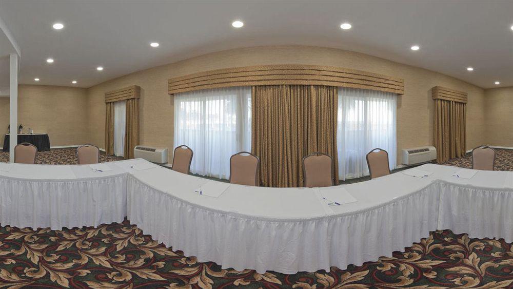 Fairfield Inn & Suites By Marriott Camarillo Exteriér fotografie